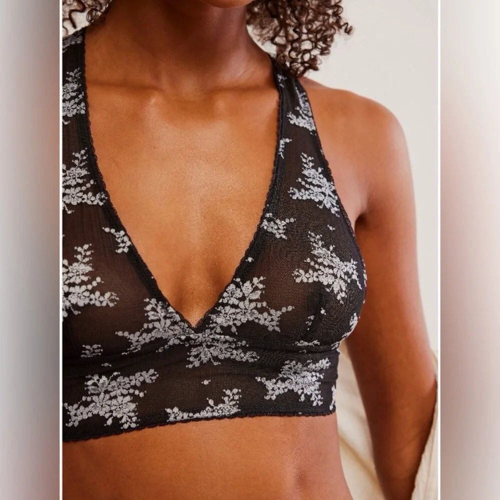 #1011 Free People Black and White Lace Bralette & pantie set - Picture 8 of 13